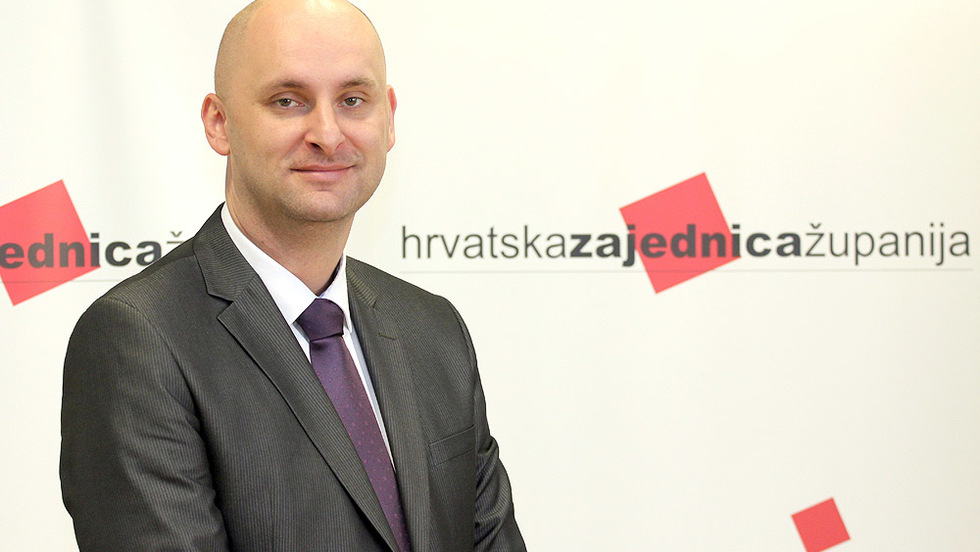 Održan radni sastanak u Ministarstvu uprave