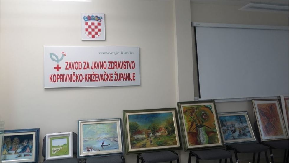 Župan Koren darovao umjetničke slike županijskim zdravstvenim ustanovama