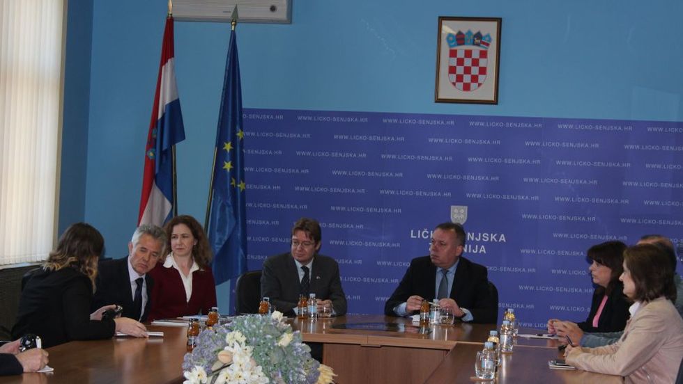 Veleposlanik Kanade u nastupnom posjetu Ličko – senjskoj županiji