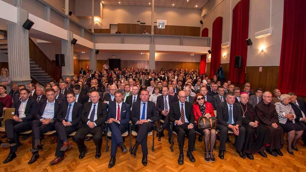 Svečano obilježen Dan Ličko – senjske županije