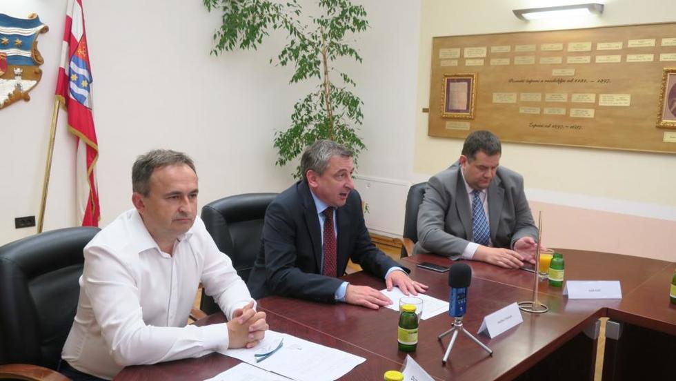 Župan Štromar čestitao Ludbreškim robotičarima