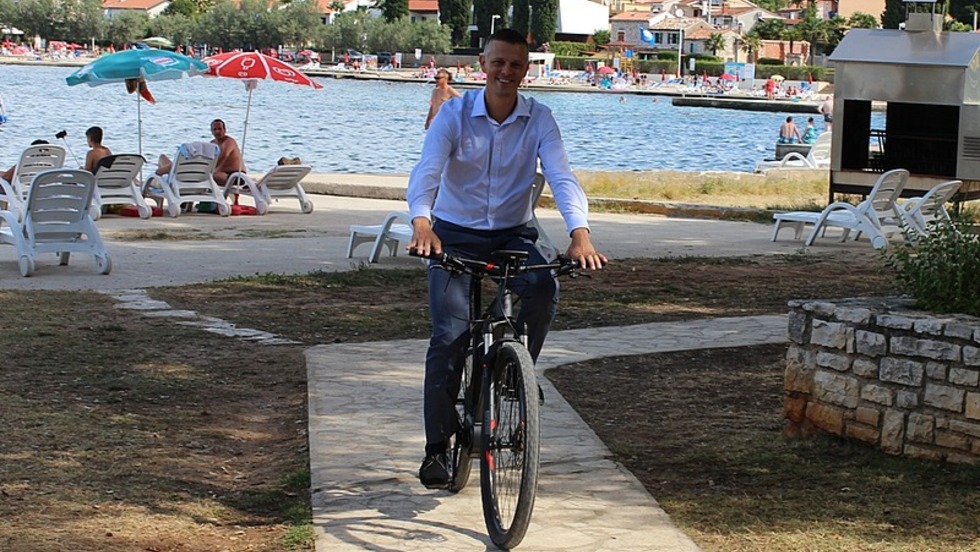 Istra dobila prve brendirane e-bike stanice