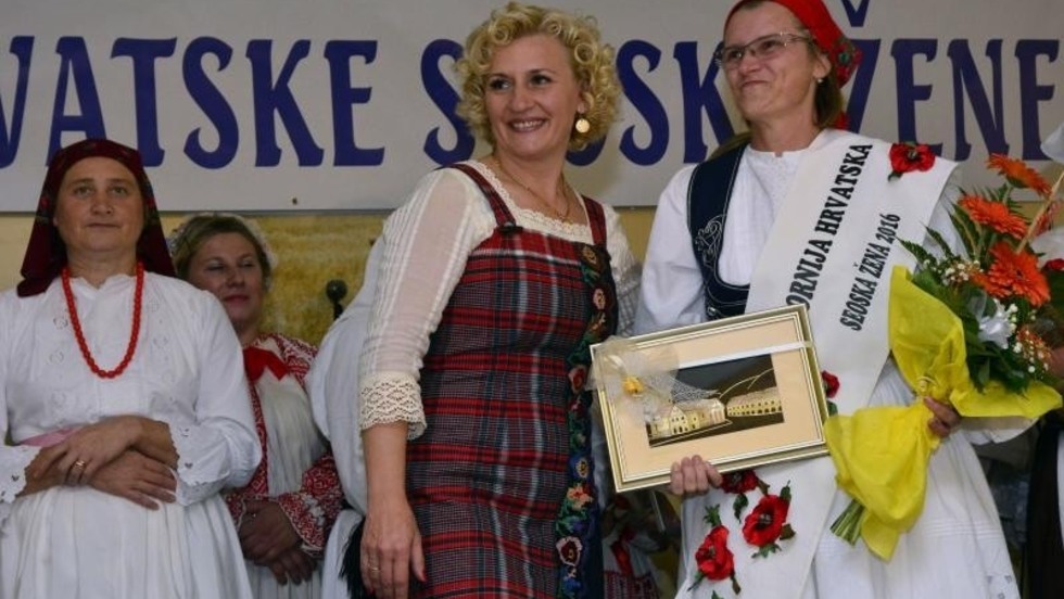 Tamara Čvangić iz Karlovačke županije najuzornija hrvatska seoska žena