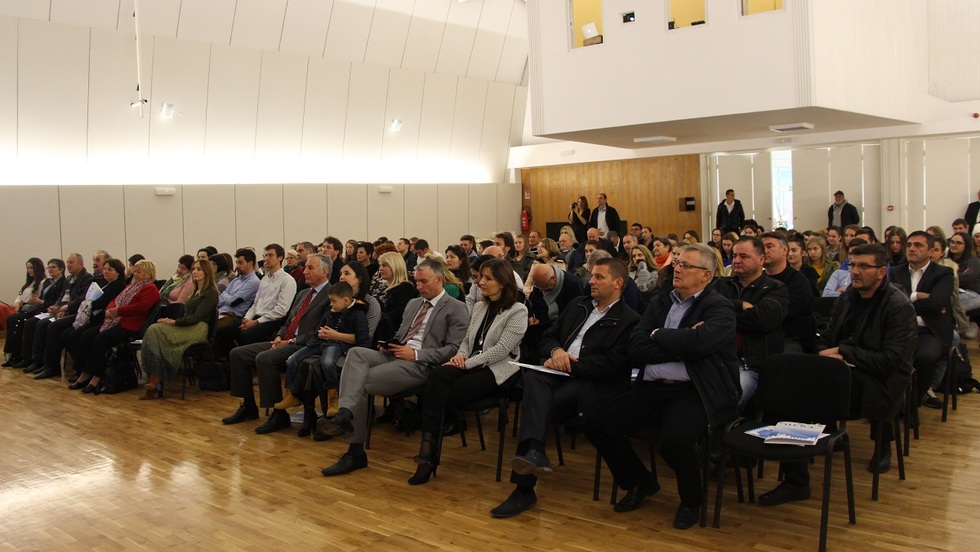 Otvoren Centar za selektivne oblike turizma u Pločama