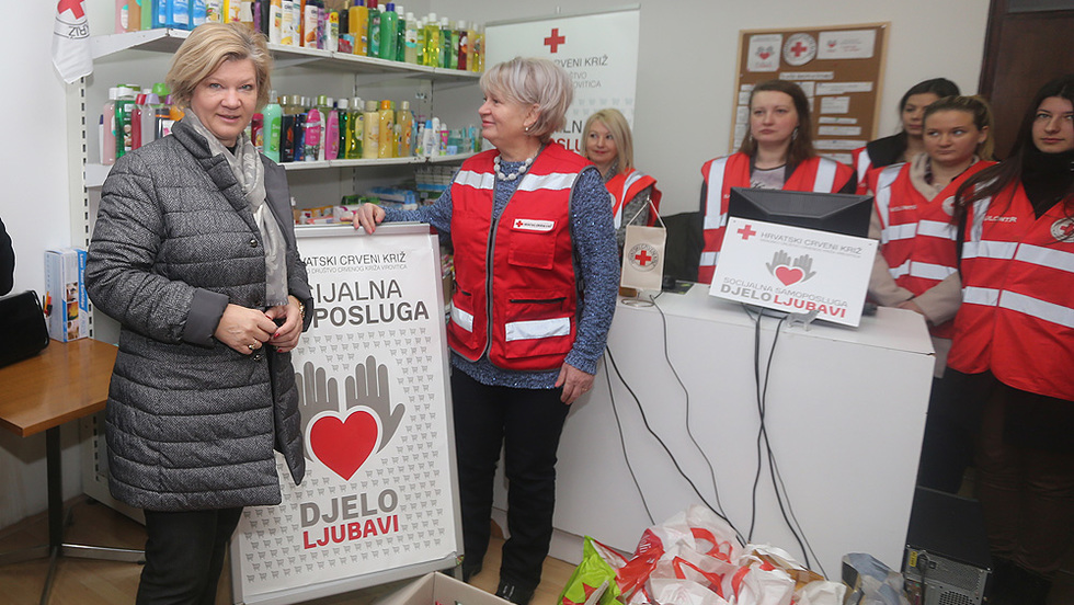 Donacija zaposlenika Virovitičko-podravske županije socijalnoj samoposluzi ”Djelo ljubavi” Virovitica