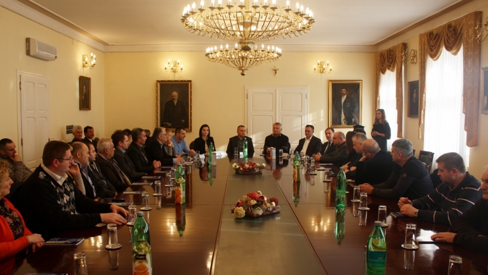 Sudionici iz 13 županija na Vincelovom u Požegi