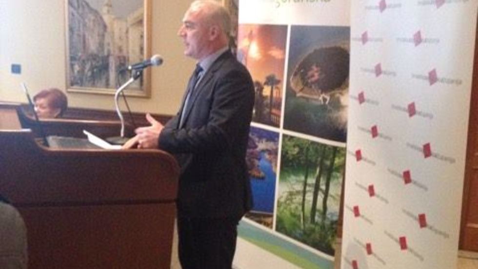 Uključenost žena u lokalnu i regionalnu politiku je ključna tema