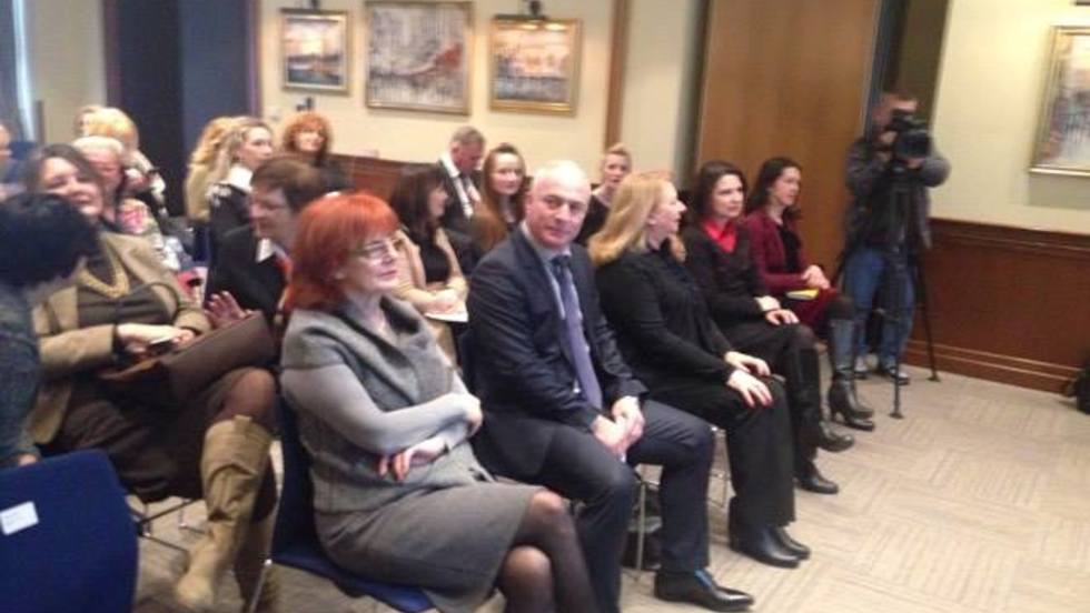 Uključenost žena u lokalnu i regionalnu politiku je ključna tema