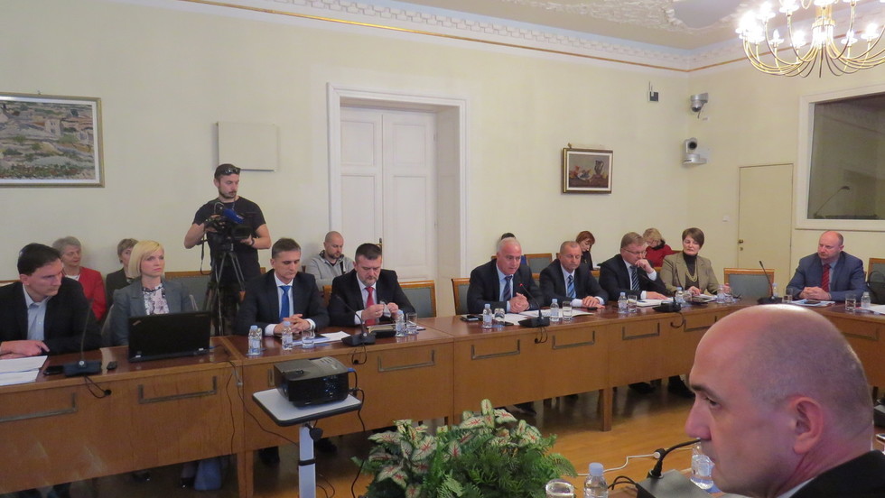 Efikasna decentralizacija države riješit će problem upravljanja državnom imovinom