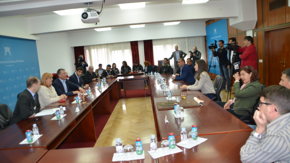 Splitsko-dalmatinska županija: Župan dodijelio nagrade „Suncokret ruralnog turizma“