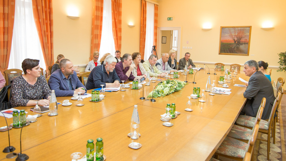 Upravitelji višestambenih zgrada u Osječko-baranjskoj županiji zadovoljni potporom