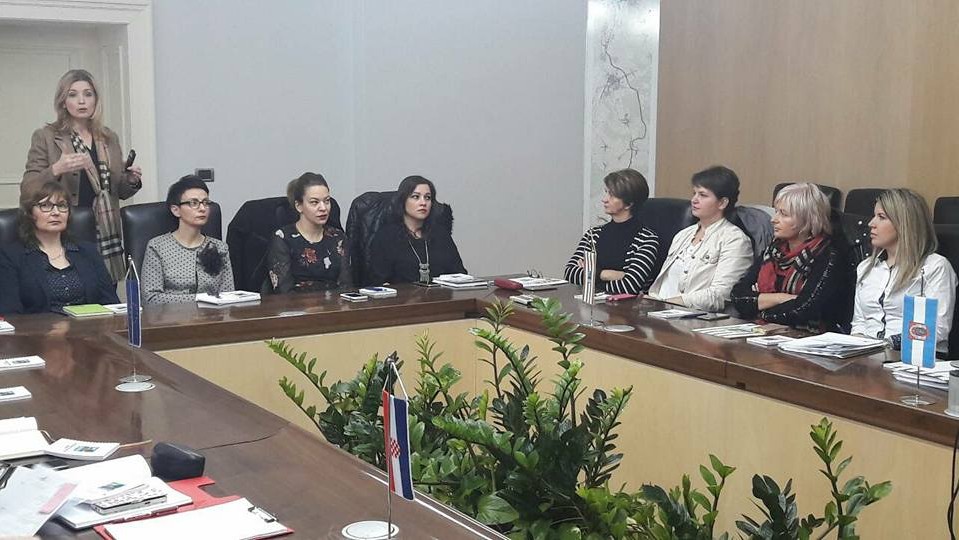 Mala škola protokola u Vukovaru