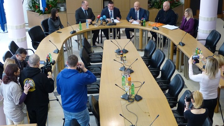 Brodsko-posavska županija: Novih 7 milijuna kuna za županijske bolnice