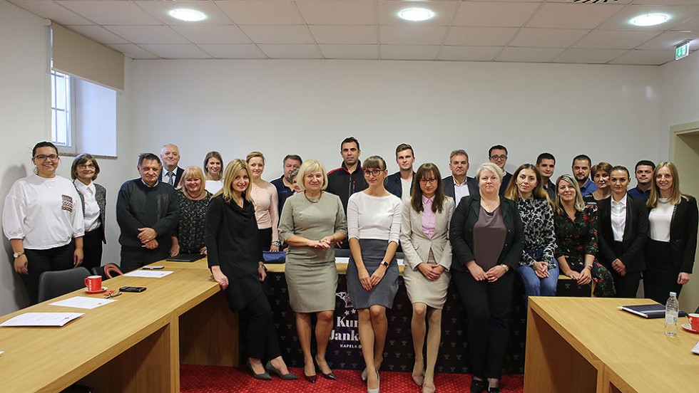 Mala škola protokola u Virovitici