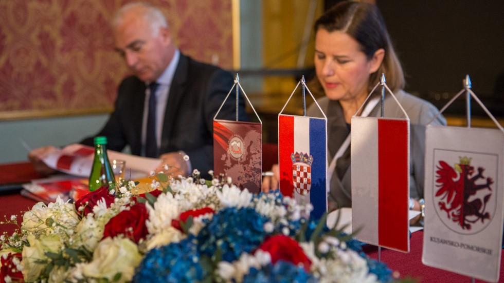 Suradnjom vojvodstava i županija do zajedničke Europe bez nejednakosti