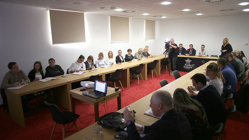 Mala škola protokola u Virovitici