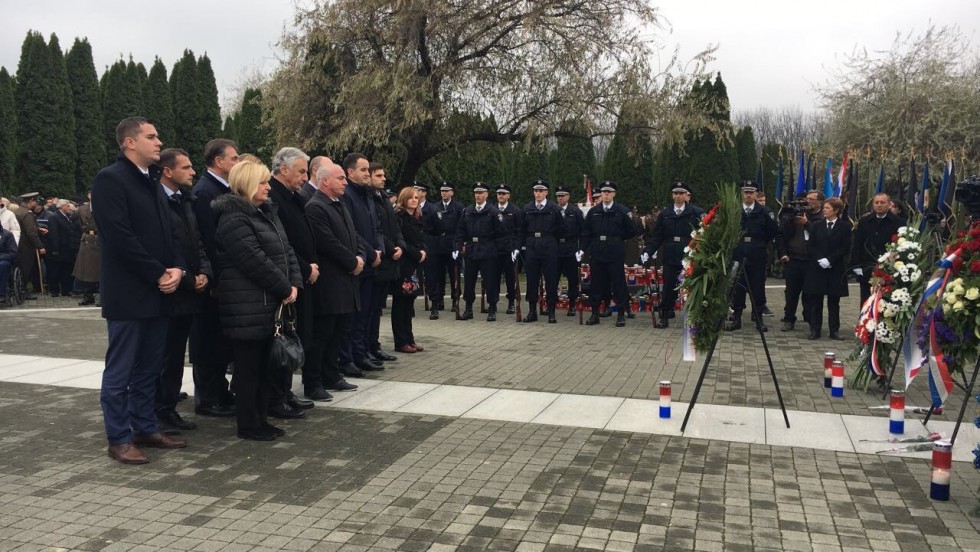 Predstavnici Hrvatske zajednice županija odali počast žrtvama Vukovara