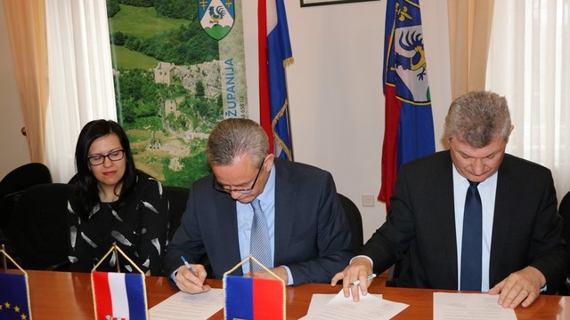 Potpisani sporazumi za programe pomoći u kući i dnevni boravak za starije osobe u Koprivničko-križevačkoj županiji