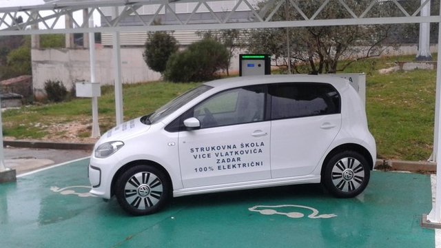 Zadarska škola Vice Vlatkovića dobila svoje električno vozilo