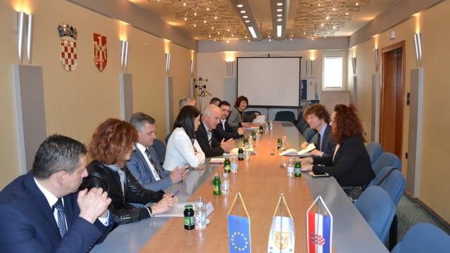 Ministar Predrag Šustar u radnom posjetu Šibensko-kninskoj županiji