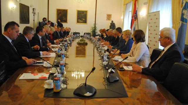 O upravljanju državnom imovinom i reformi područne (regionalne) samouprave na 42. sjednici Izvršnog odbora u Zadru