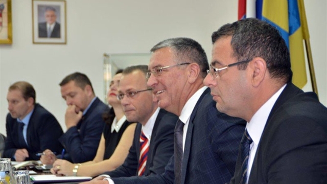 Ministar kulture Hasanbegović u radnom posjetu županiji