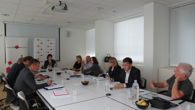 Uključenjem u prijedloge revidiranja Strategije prostornog razvoja i suradnjom s nadležnim  institucijama dolazi do razvoja prostornog planiranja i uređenja