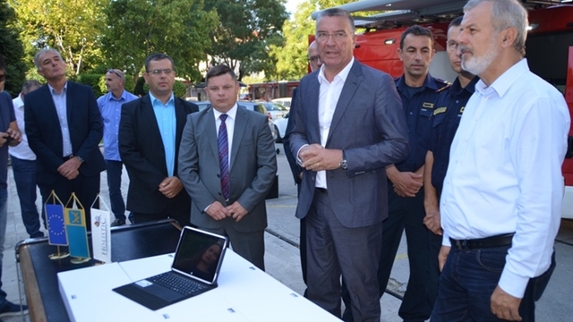 Primopredaja stožernog vozila Vatrogasnoj zajednici Splitsko-dalmatinske županije