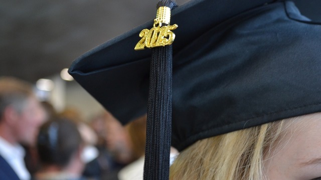 Zagrebačka županija raspisala natječaj za stipendije za školsku/akademsku godinu 2016./2017.