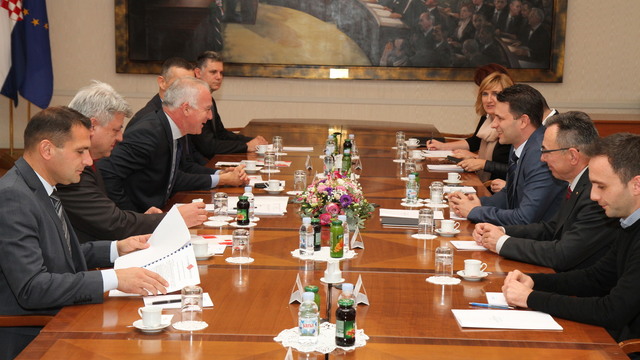 Predsjednik Sabora Božo Petrov i predstavnici Hrvatske zajednice županija razgovarali o reformi lokalne samouprave