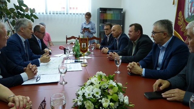 Brodsko-posavska županija: 58 milijuna eura vrijedni radovi na obnovi savskog nasipa