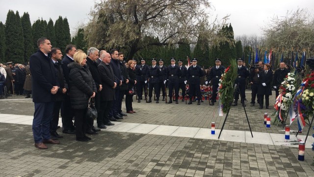 Predstavnici Hrvatske zajednice županija odali počast žrtvama Vukovara